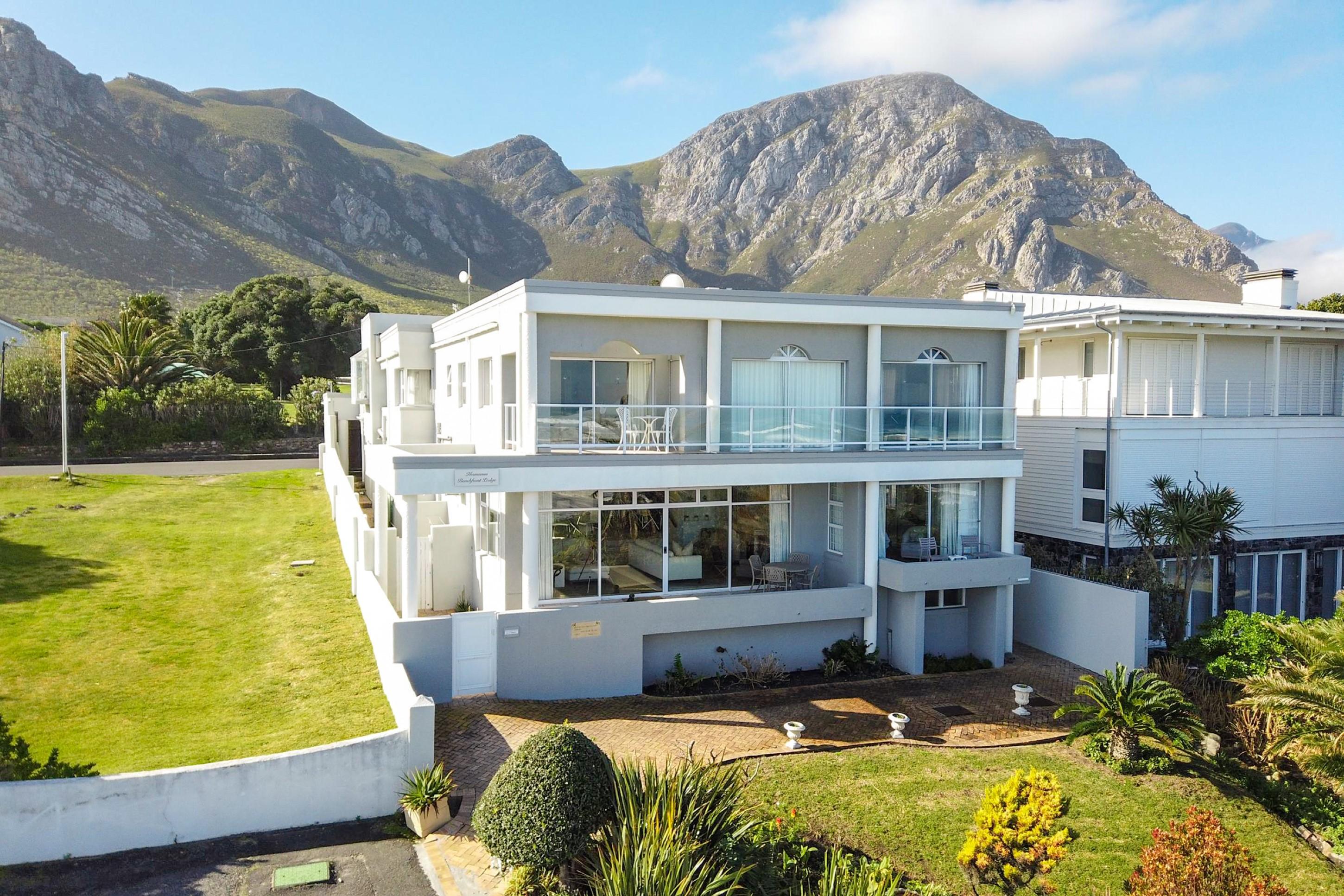 Hermanus Beachfront Lodge - Solar Power Kültér fotó