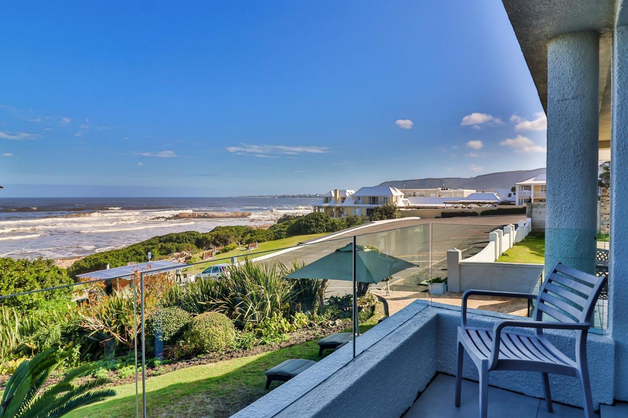 Hermanus Beachfront Lodge - Solar Power Kültér fotó